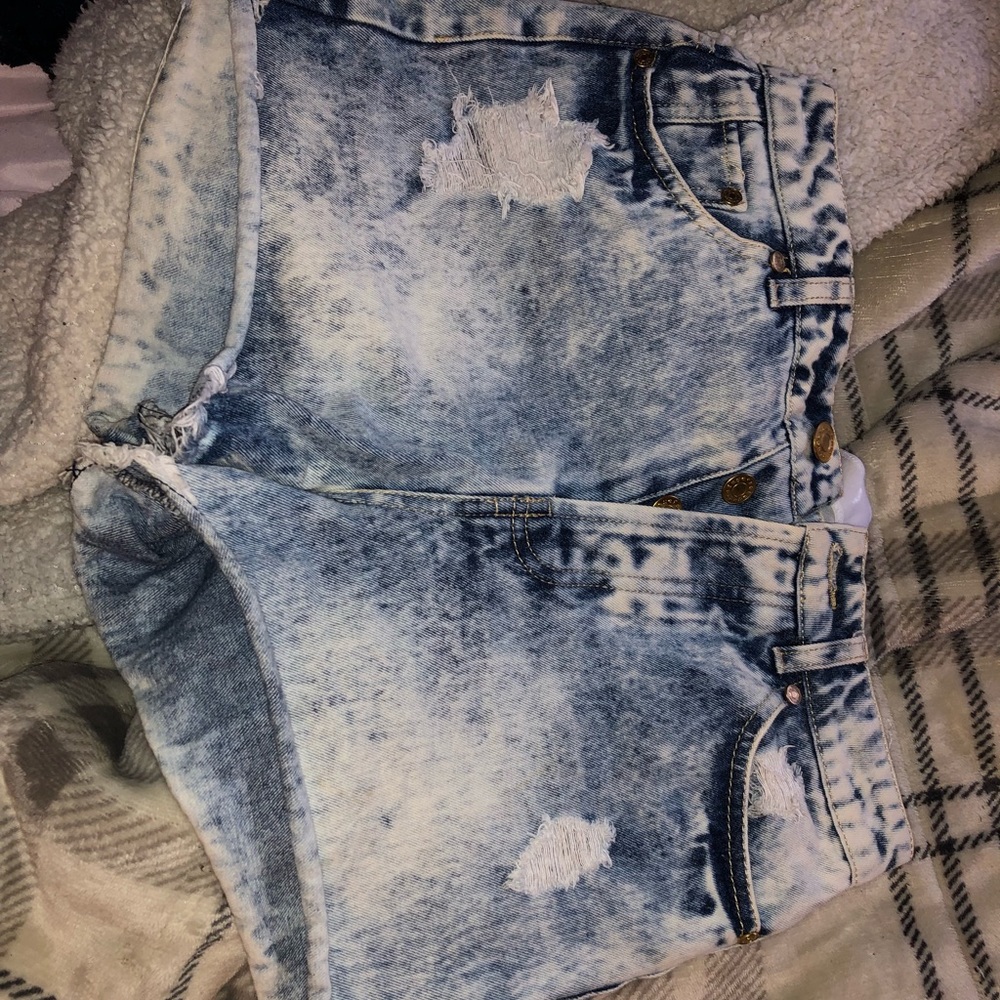 distressed shorts